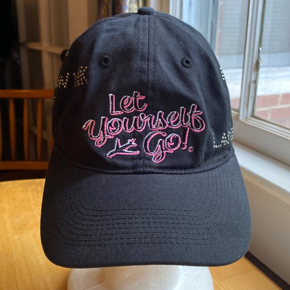 Let myself go! Baseball style hat in great condition